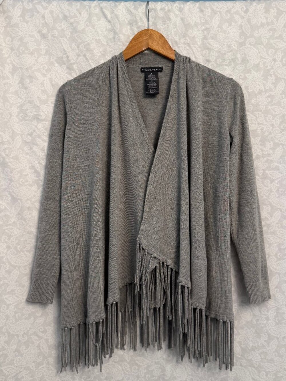 Gray Chelsea and Theodore Fringe Kimino Cardigan Sweater Size Small S